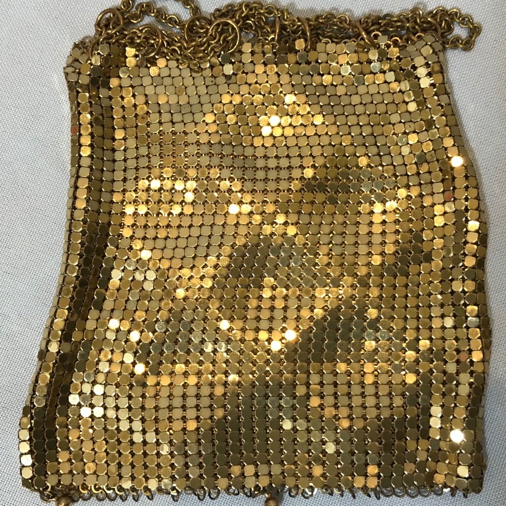 Vintage Gold Flapper 1920’s Wrist Bag Purse